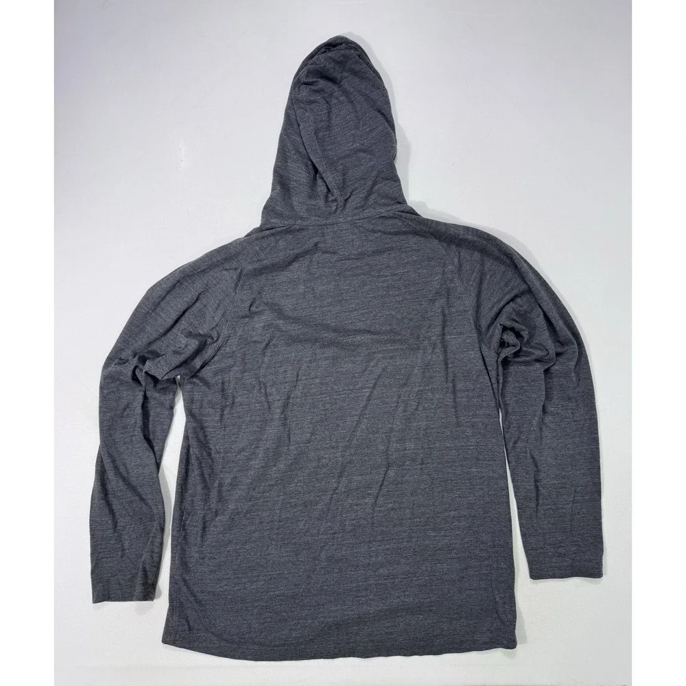 The North Face Men's Large Grey Lightweight Pullover Hoodie Classic Fit Logo